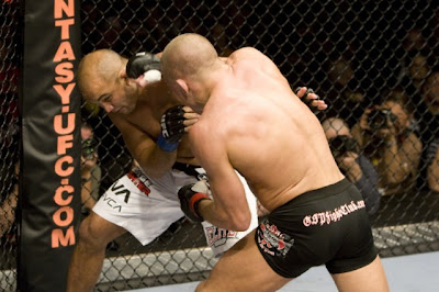 Жорж Сен-Пьер (Georges St. Pierre) и БиДжей Пенн (B. J. Penn)