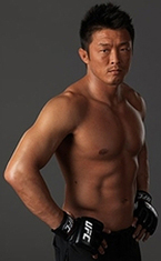 Йошихиро Акияма (Yoshihiro Akiyama) Йошихиро Акияма (Yoshihiro Akiyama)