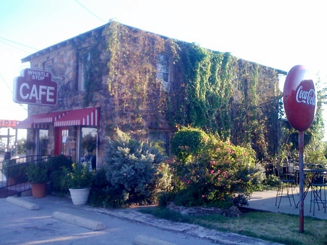[petrified gas station5[3].jpg]
