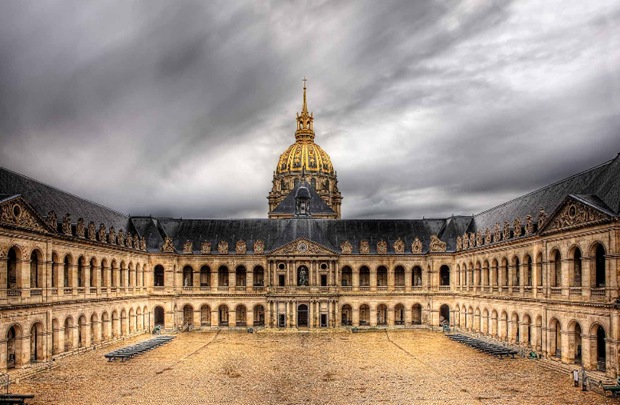 HDR Architecture Photography of Paris, France