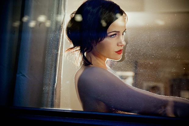 5-urban-woman-potrait-photography 5-urban-woman-potrait-photography