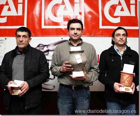 Foto del podio del XI Open de Ajedrez CAH-CAI “San Vicente 2010”.