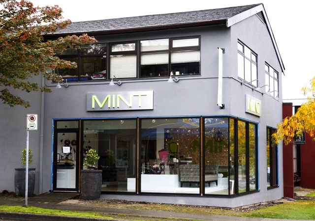 [0179_Revamp_Mint[5].jpg]