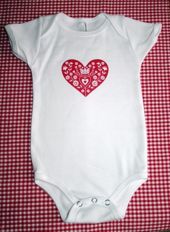 [folksy heart onesie.dutchdoor.etsy[3].jpg]