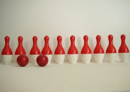 [1950'sBowlingGame1.sweetshorn.etsy[3].jpg]