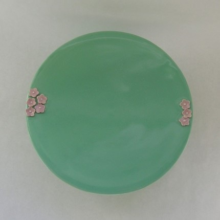 [Cherryblossomcakestandtop.whitneysmith.etsy[3].jpg]