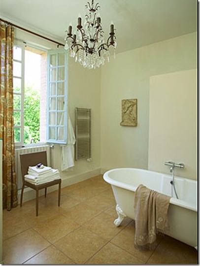 bathroomchandelier.frenchgeneral.com
