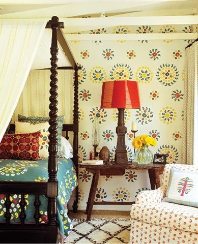 [KathrynMIrelandBed.lonnymag.com[3].jpg]