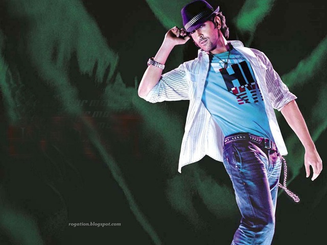 [hrithik_roshan93.jpg]