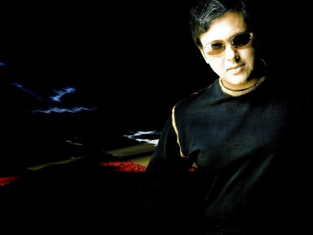 [govinda000[2].jpg]