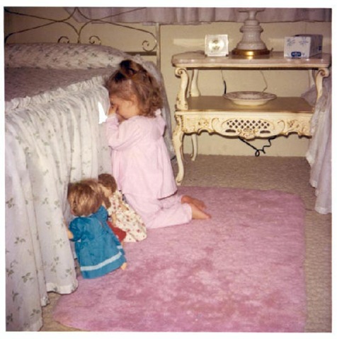 [Child Praying[14].jpg]