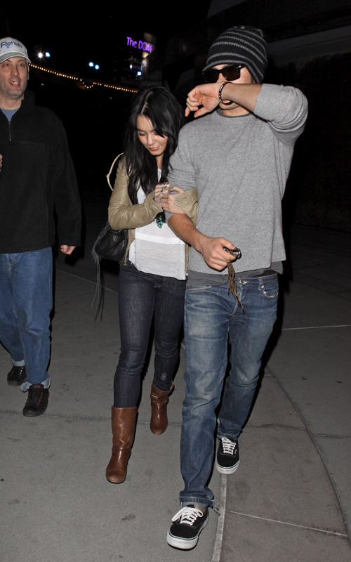 %Lady Gaga Justin Bieber Zac y Vanessa; de la MANO por AVATAR