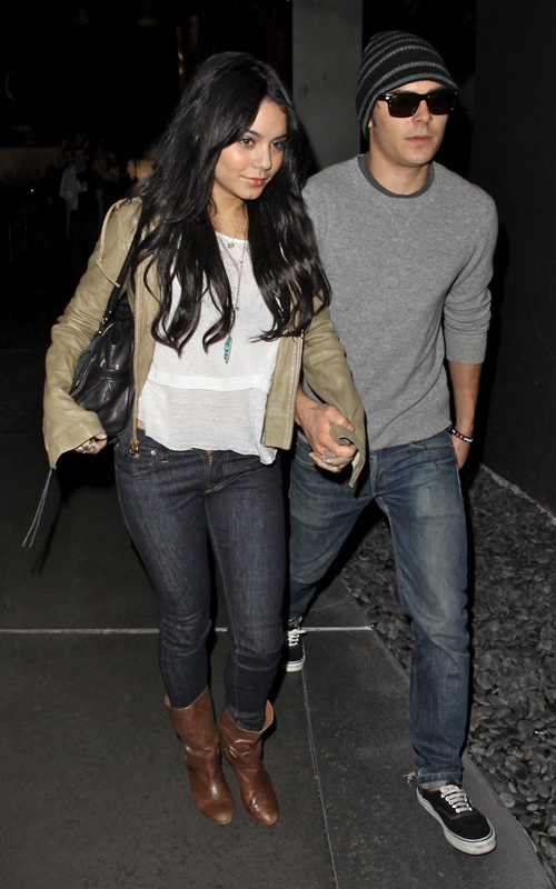 %Lady Gaga Justin Bieber Zac y Vanessa; de la MANO por AVATAR