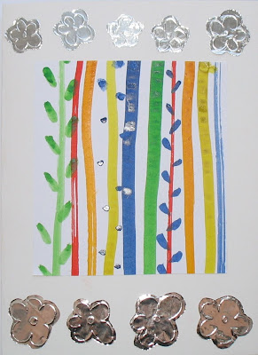 Поздравительная открытка с украшением из фольги