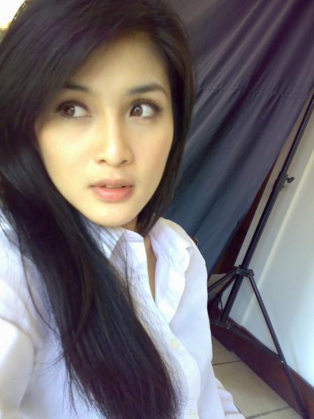 Indonesia Actress: Sandra Dewi Photo Gallery: Indonesia Actress: Sandra Dewi