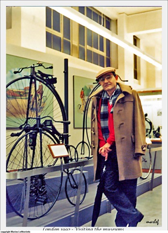 [065Londonvisitingthemuseums2.jpg]