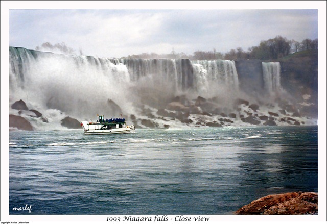 [309NiagarafallsCloseview2.jpg]