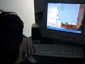 PastedGraphic25-2003-10-7-23-44.jpg