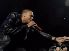 Chris Brown – Yeah 3x Video Clip
