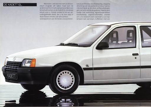 opel_kadett_sedan_1985_010.jpg