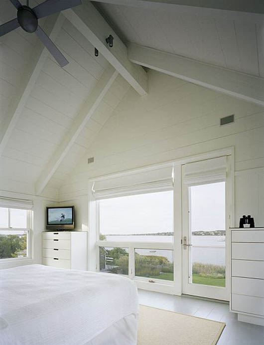 Modern Family Lake Home Design Modern Home Design Interior Bedroom Idea