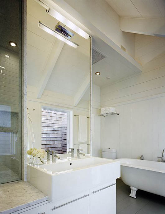 Modern Family Lake Home Design Modern Lake Home Design Interior Bathroom