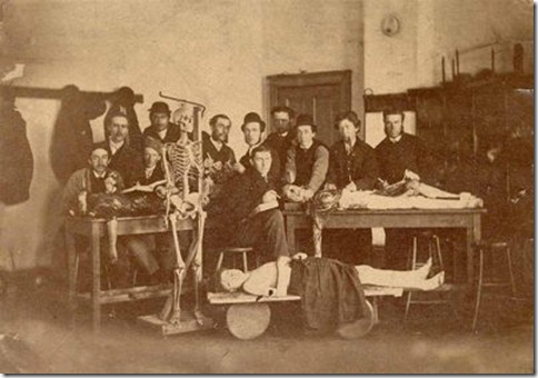 cadavers_sm cadavers_sm