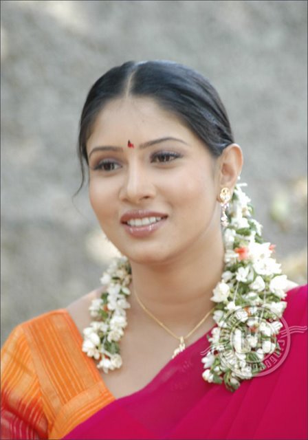 Stunning pictures of mallu actress<br />
Stunning pictures of mallu actress<br />