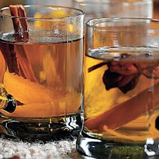 Spiced Wine with Dried Fruit