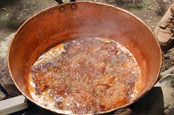 Carnitas en Cazo