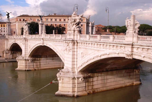[Roma0765.jpg]