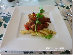 P1030531v