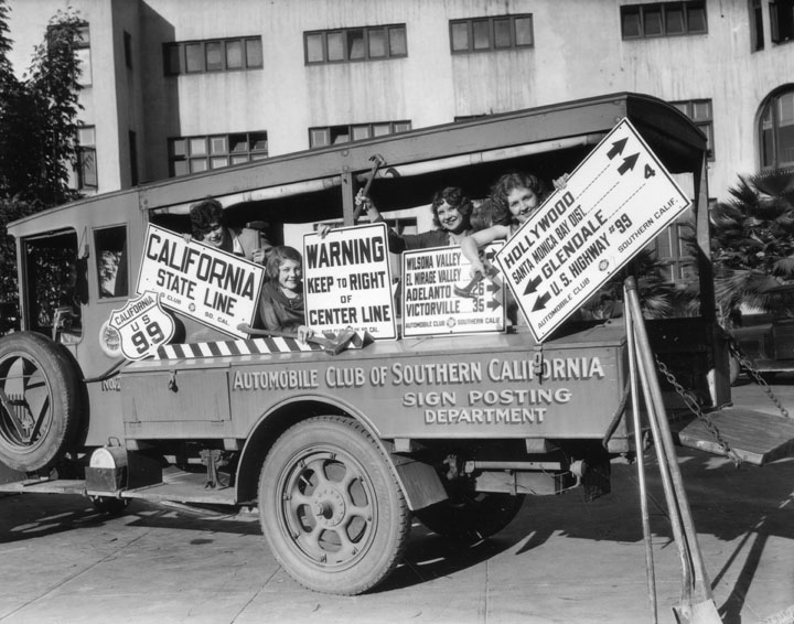 LA30s67.jpg