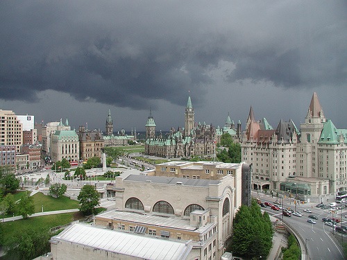 [chateauparliament6.jpg]