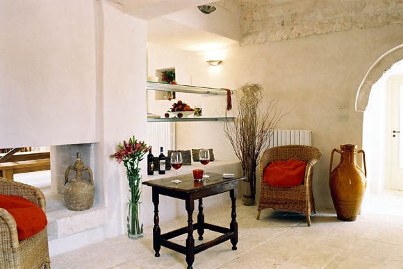 [PUGLiving_Room_corner3.jpg]
