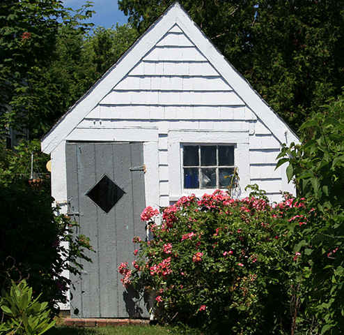 [gardenshedwhiteflickr1.png]