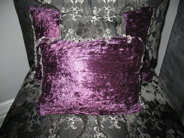 [cushions close[4].jpg]
