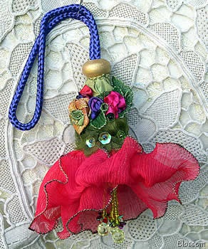 [BlossomTasselSpanishdancer6.jpg]