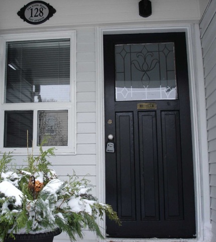 [frontdoor24.jpg]