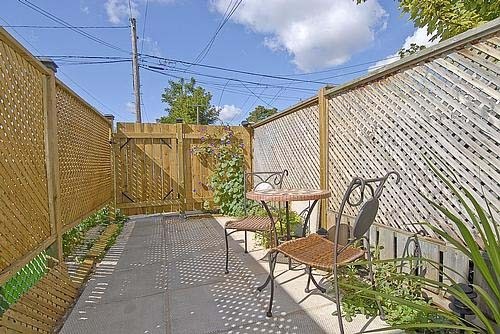 [patio3.jpg]