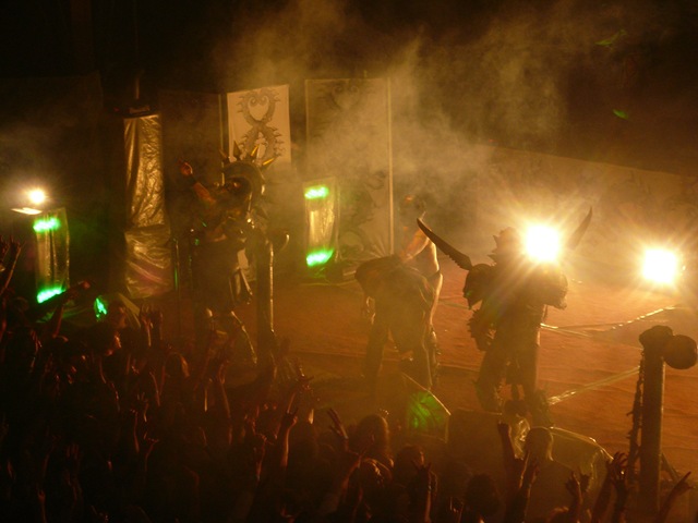 [P10009908.jpg]