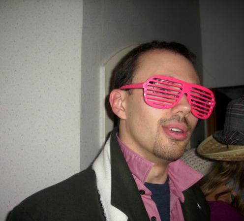 http://lh3.ggpht.com/_8v0Ka-uUQOY/S5TnxCc2B3I/AAAAAAAAAEM/AFeNgi5OEEA/profile-waldi.jpg