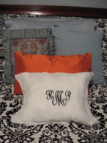 [orange pillow[3].jpg]