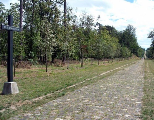 [AlledeMaintenon2[1].jpg]