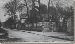 Marlotte entrée du village par la forêt Marlotte entrée du village par la forêt