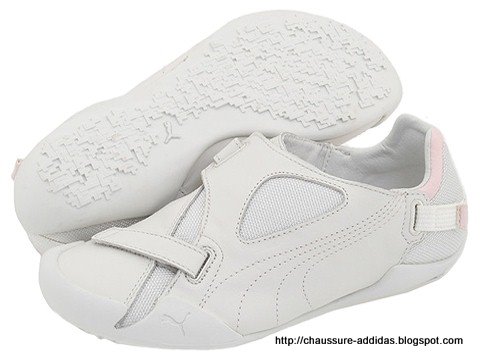 Chaussure addidas:chaussure-529673