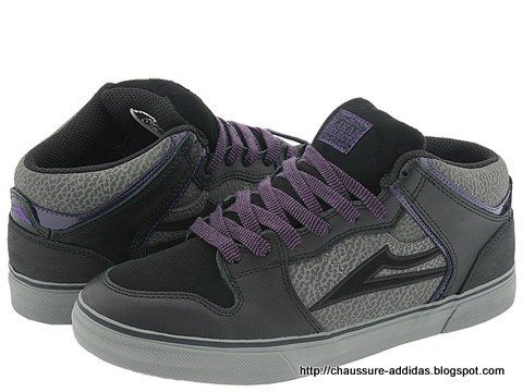Chaussure addidas:chaussure-528562