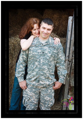 [family_photo_shoot_farm-2[3].jpg]
