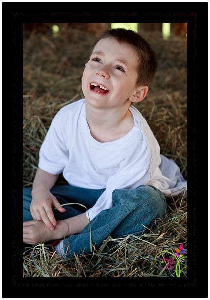 family_photo_shoot_farm-18