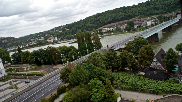 [Koblenz from Hotel room (16)[2].jpg]
